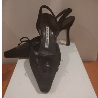 マノロブラニク(MANOLO BLAHNIK)の値下げ！Manolo Blahnik(マノロブラニク)超美品‼️スエードパンプス(ハイヒール/パンプス)