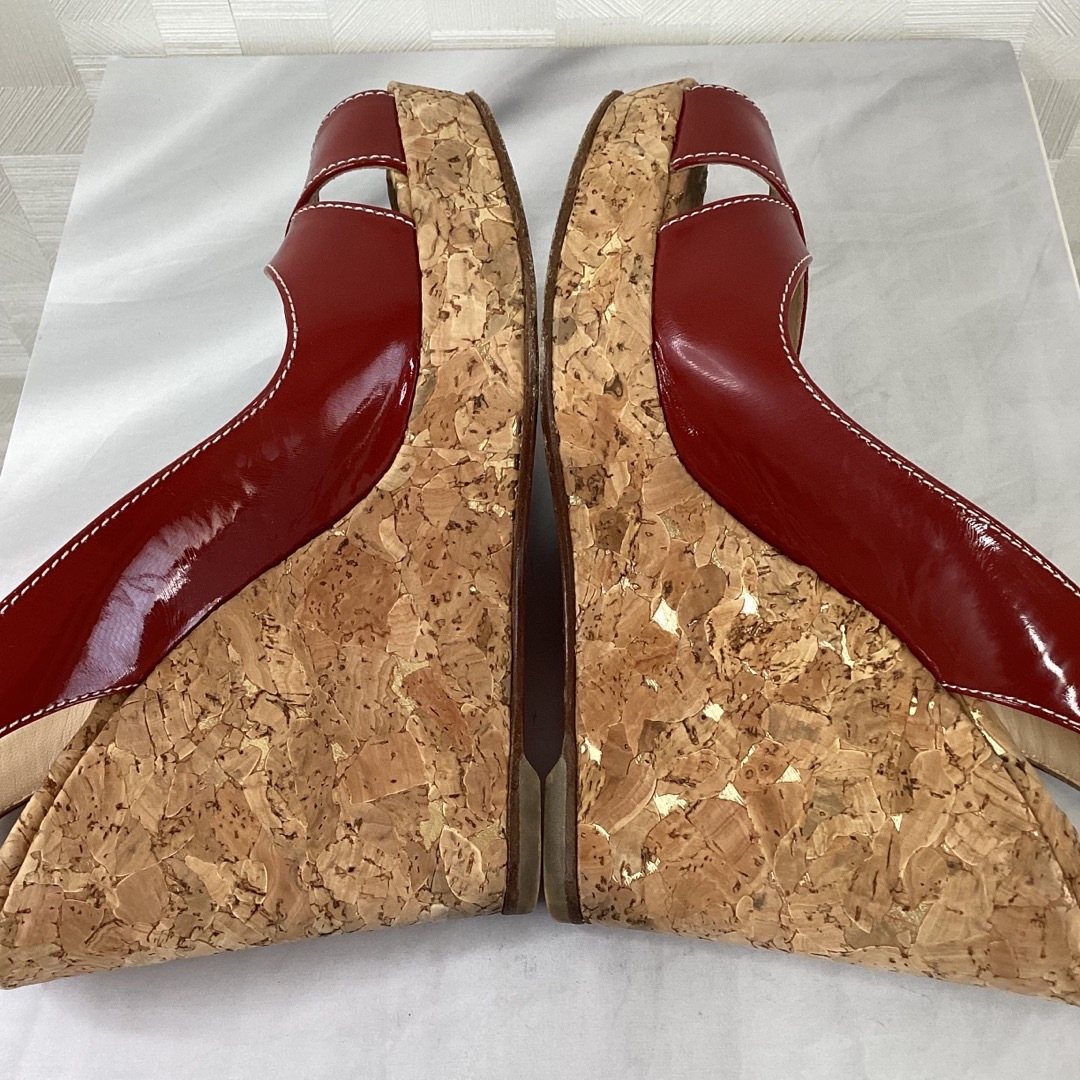 Christian Louboutin(クリスチャンルブタン)のクリスチャンルブタン　イタリア製　ウエッジサンダル　エナメル レディースの靴/シューズ(サンダル)の商品写真
