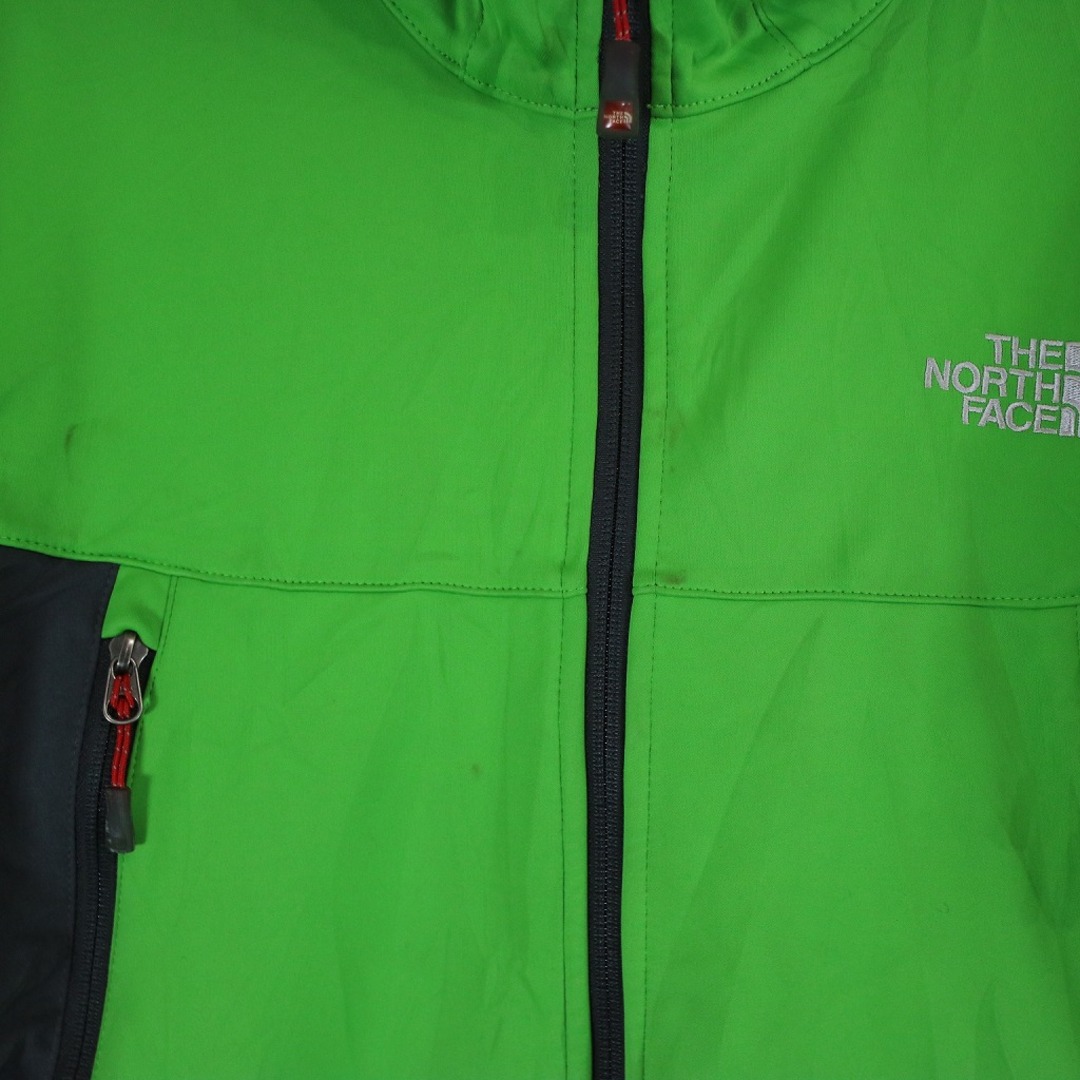 THE NORTH FACE(ザノースフェイス)のTHE NORTH FACE ノースフェイス  SUMMIT SERIES  ソフトシェルジャケット 防寒  防風   キャンプ  グリーン (メンズ L) 中古 古着 N6336 メンズのジャケット/アウター(その他)の商品写真