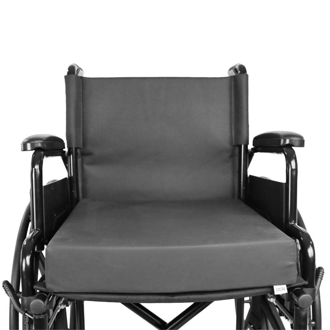 Pepe - 車椅子用クッション 圧力を緩和 (16.5インチ x 16.5イン その他のその他(その他)の商品写真