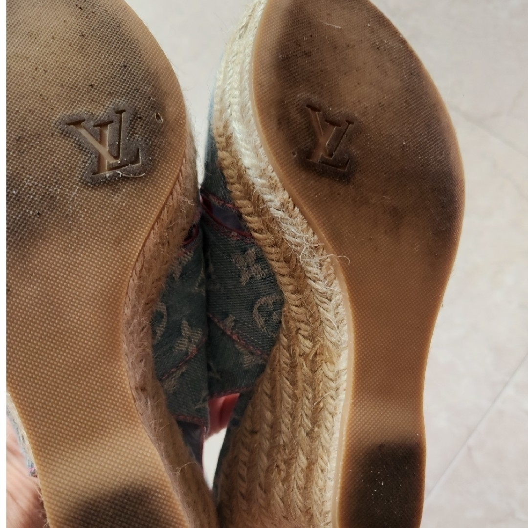 LOUIS VUITTON(ルイヴィトン)のルイヴィトン　デニムサンダル　37 1/2 レディースの靴/シューズ(その他)の商品写真