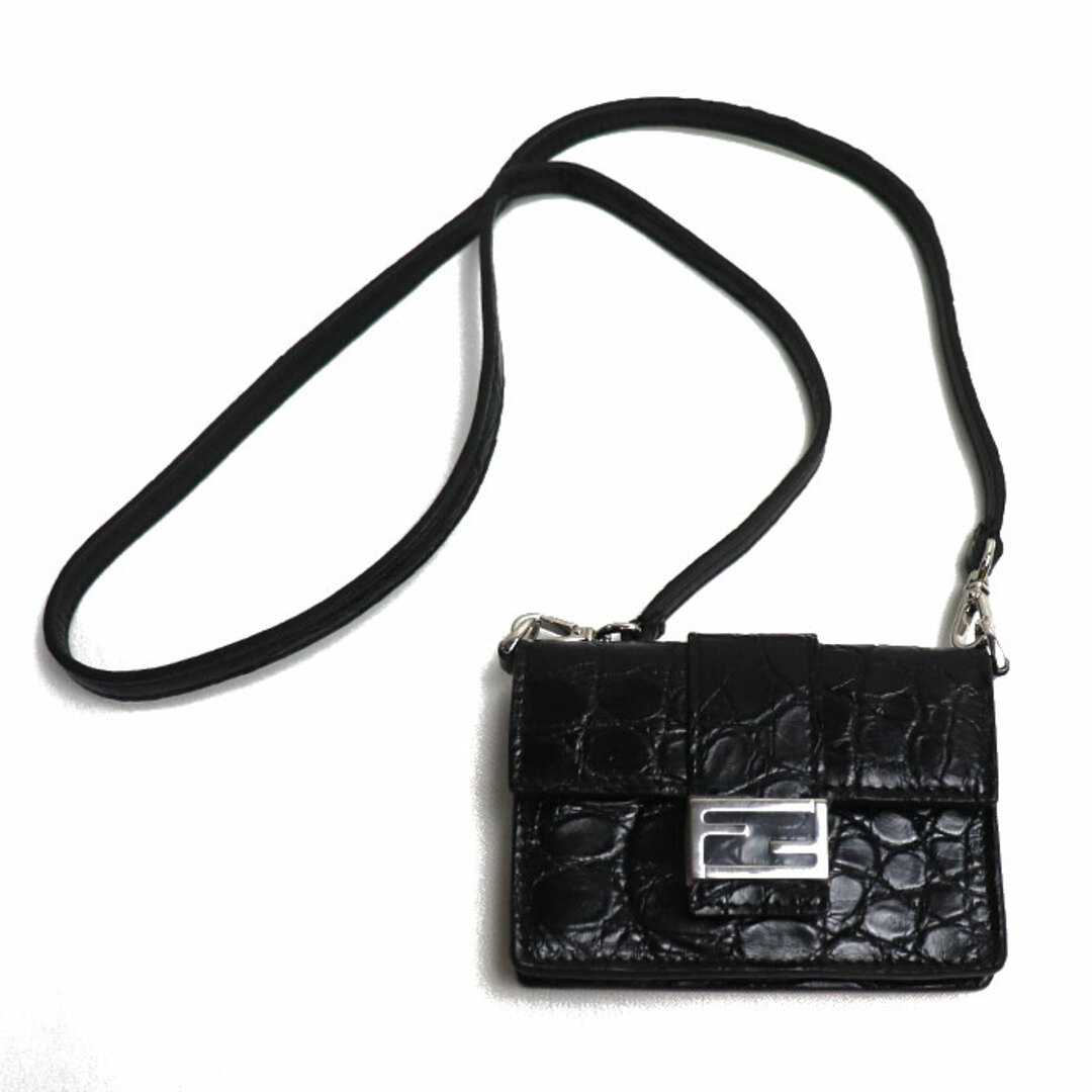 FENDI フェンディ マイクロ フラット バゲット ショルダーバッグ ブラック 7M0311AD1NF0GXN 名刺入れ・カードケース レディース【極美品】マグネット式内側