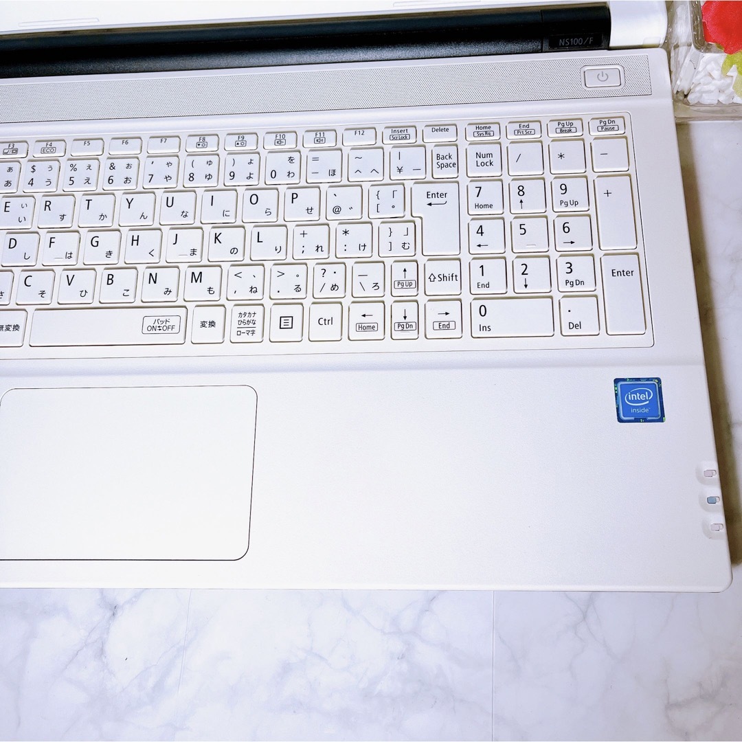 NEC - 【超美品】すぐに使えるノートパソコン✨可愛い薄型ホワイト