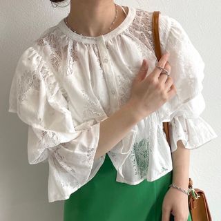 ダブルクローゼット(w closet)の[新品・未使用]フリルレースブラウス(シャツ/ブラウス(長袖/七分))