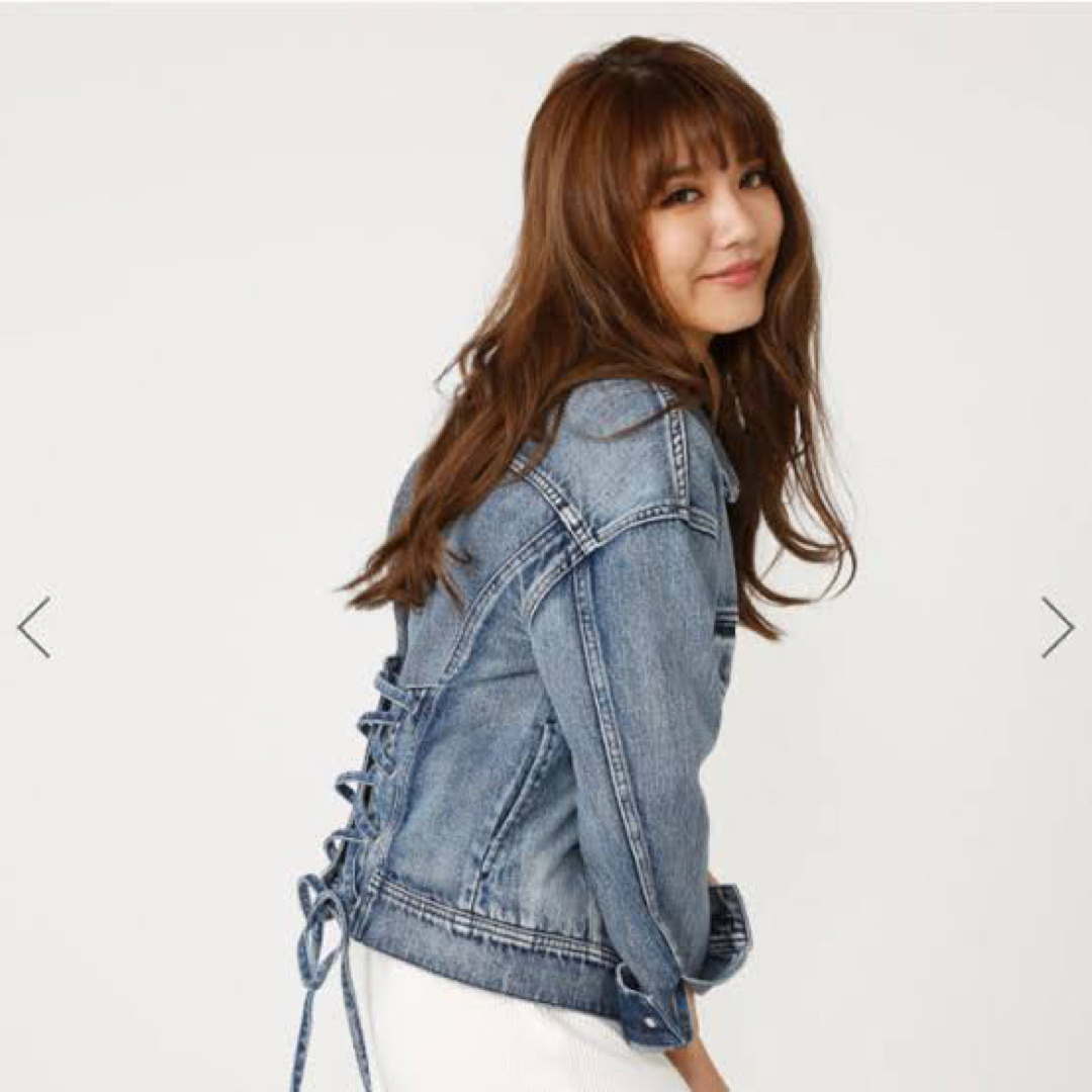 rienda(リエンダ)のrienda バックレースアップルーズDENIM JK レディースのジャケット/アウター(Gジャン/デニムジャケット)の商品写真