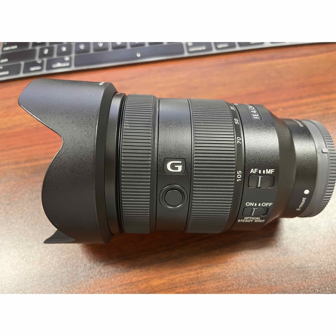 SONY(ソニー)のFE 24-105mm F4 G OSS SEL24105G+おまけ スマホ/家電/カメラのカメラ(レンズ(ズーム))の商品写真