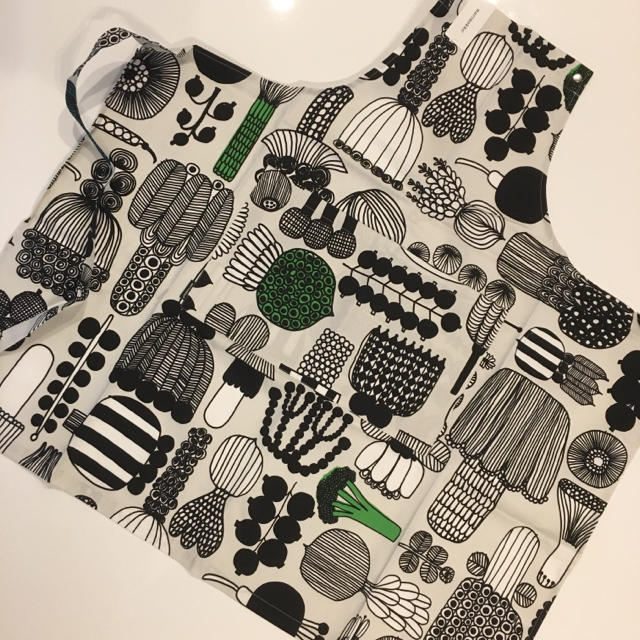 marimekko マリメッコ 定番エプロン プータルフリン パルハート 新品