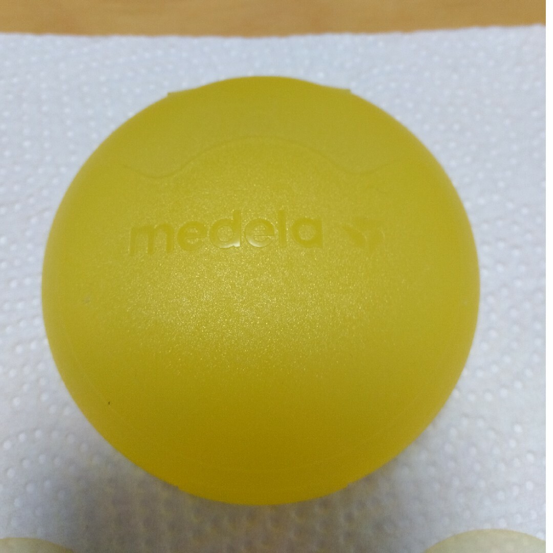 medela(メデラ)のニップルシールドL メディラ　乳頭保護器　授乳　妊娠中　母乳育児 キッズ/ベビー/マタニティの授乳/お食事用品(その他)の商品写真