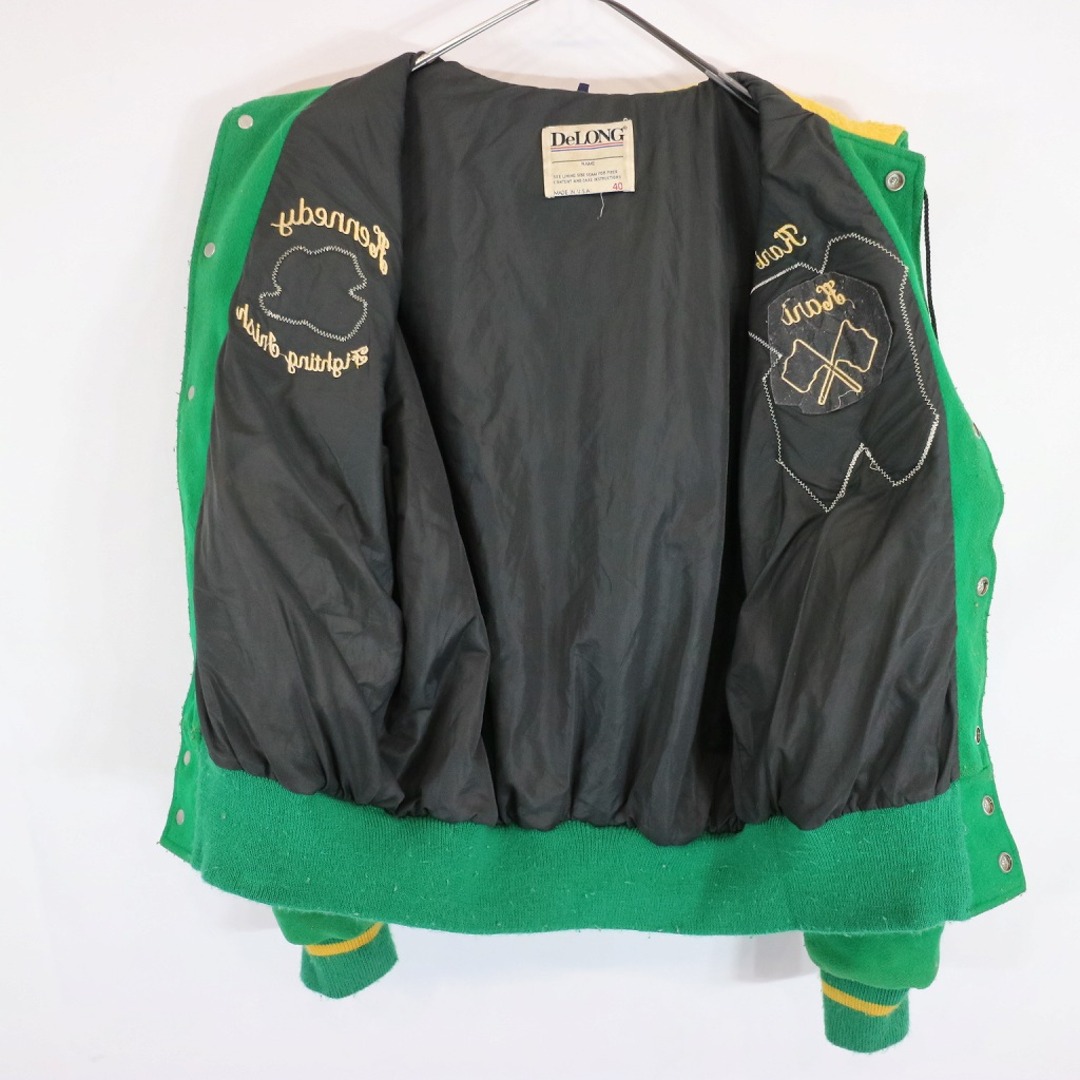 80年代 USA製 DeLONG バーシティ スタジアムジャケット 防寒  アメカジ  カレッジ グリーン (メンズ 40) 中古 古着 N6412 メンズのジャケット/アウター(スタジャン)の商品写真