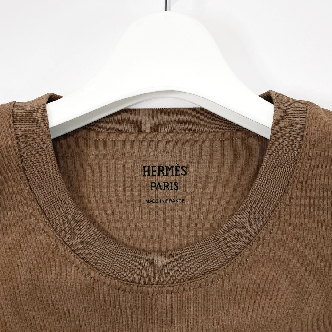 Hermes(エルメス)のエルメス ワンピース 刺繍入りポケット  2H4512DU ブラウン レディースのワンピース(その他)の商品写真