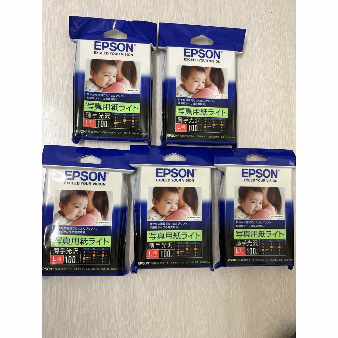 EPSON(エプソン)のEPSON  写真用紙ライト　L判　100枚入り　5個 その他のその他(その他)の商品写真