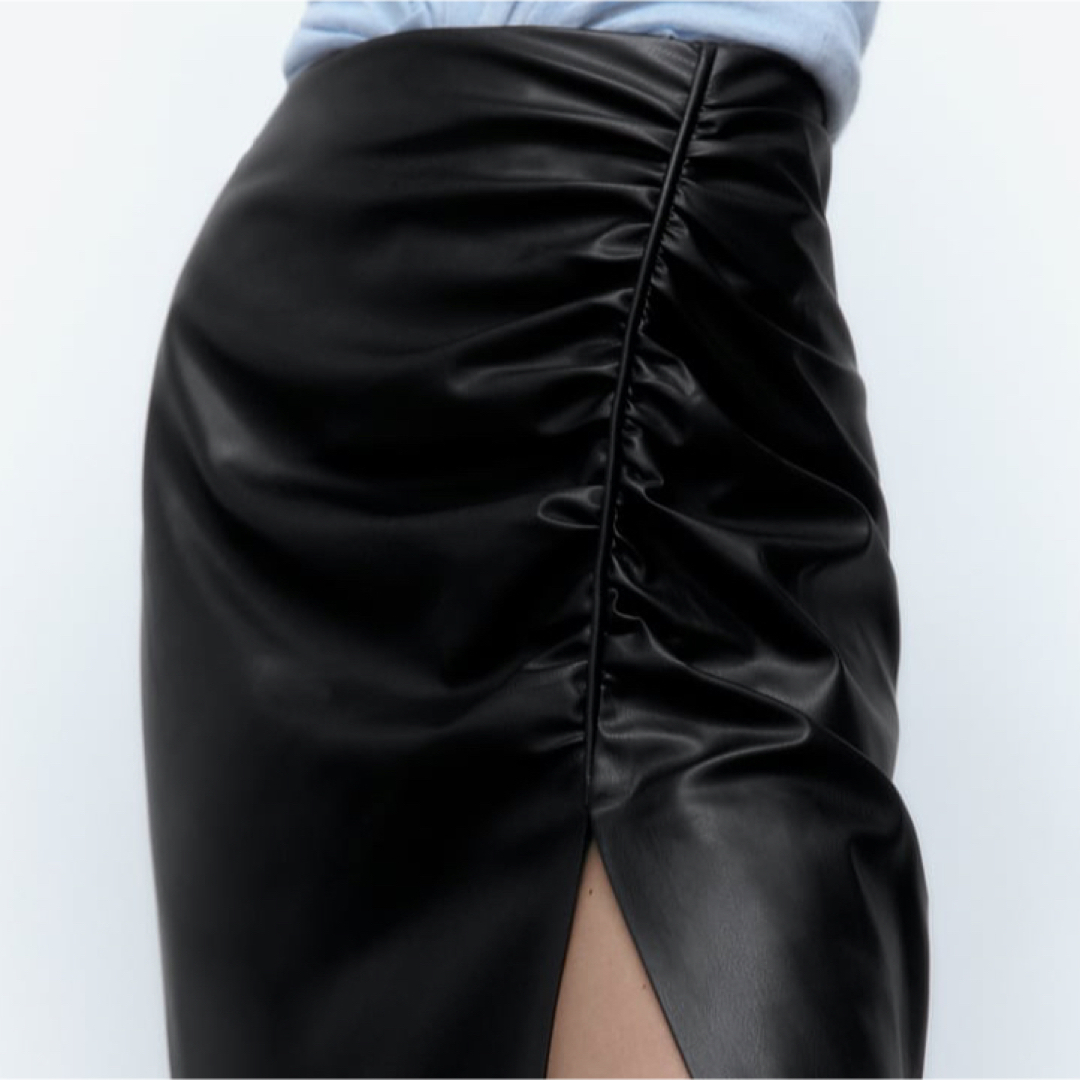 ZARA(ザラ)のZARA ザラ フェイクレザー ギャザースカート レディースのスカート(ロングスカート)の商品写真