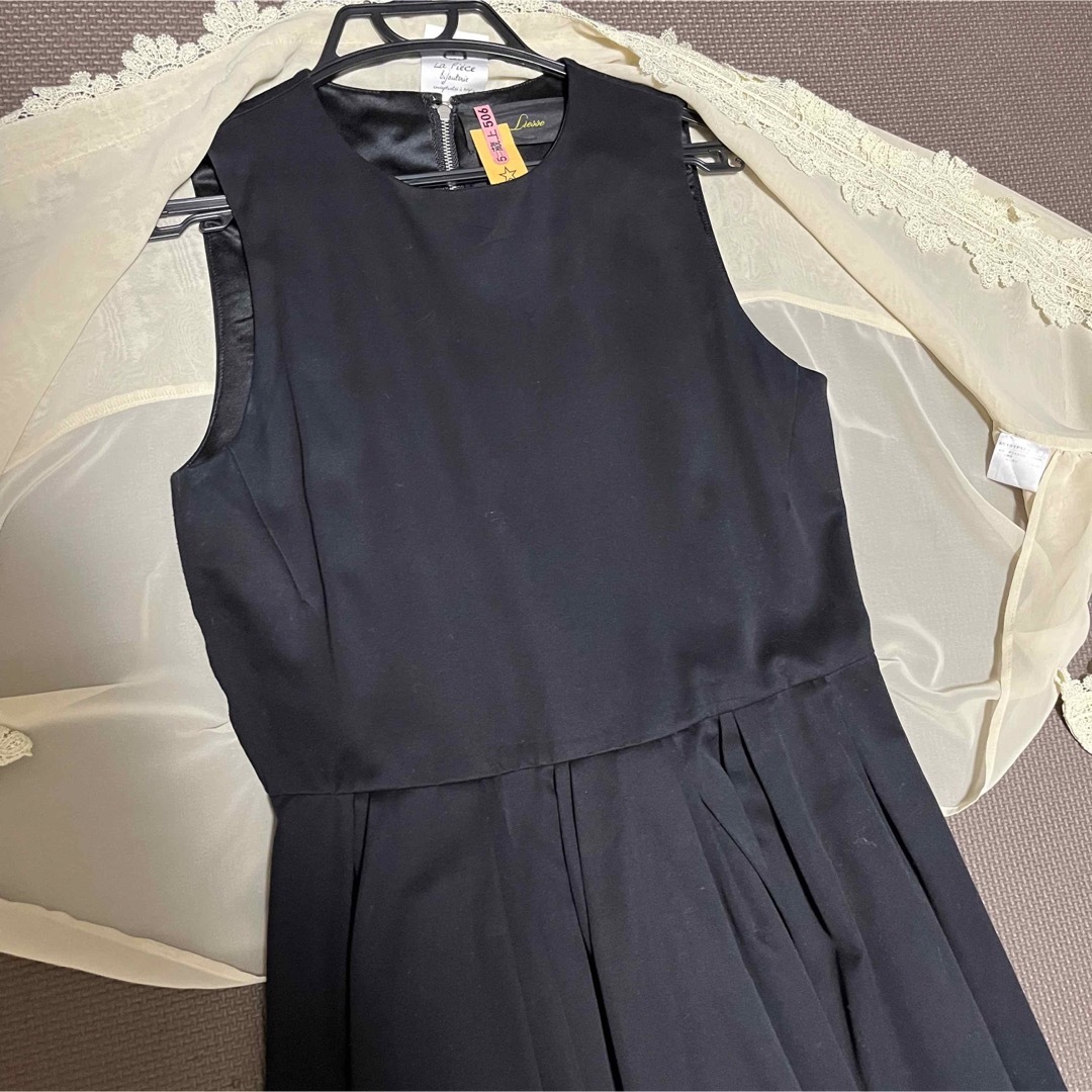 Liesse(リエス)の【セット品】Liesseドレス黒&La Piece ストールベージュ レディースのフォーマル/ドレス(ナイトドレス)の商品写真