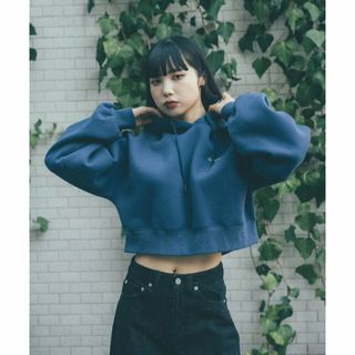 サブサエティ(Subciety)の【NAVY】CROPPED PARKA(パーカー)