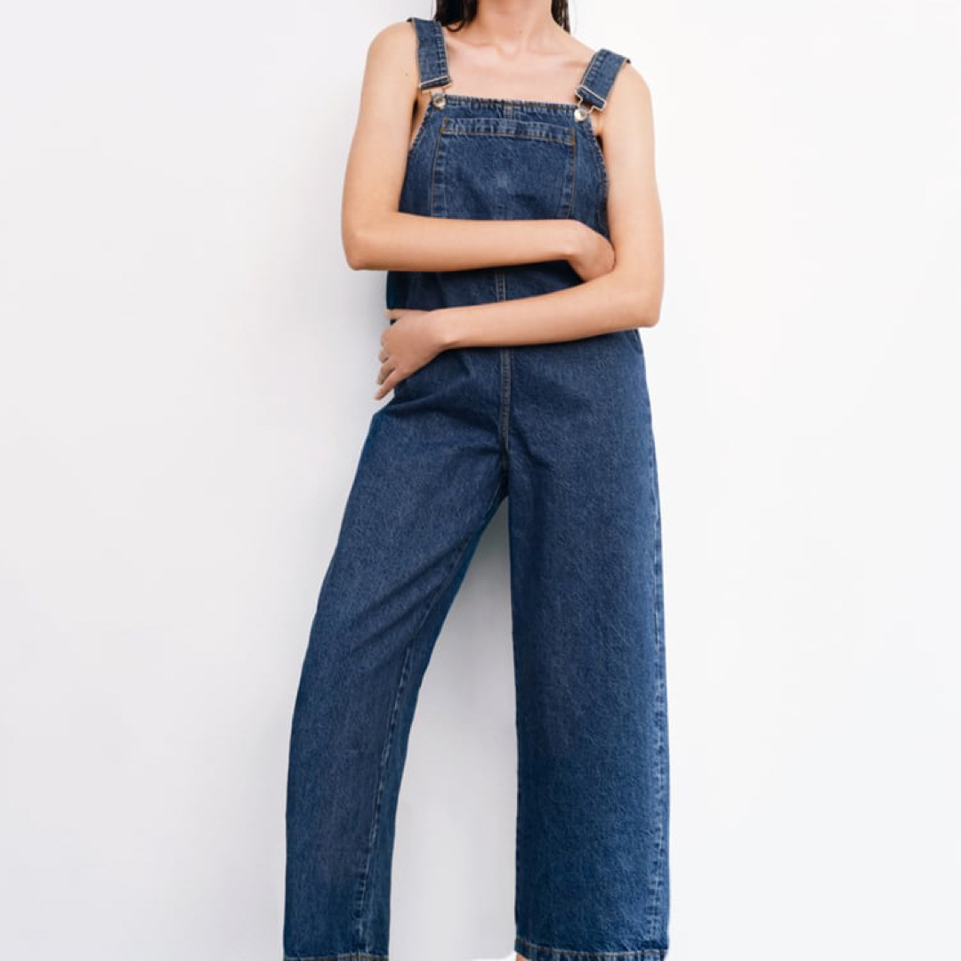 ZARA(ザラ)のZARA デニム オーバーオール レディースのパンツ(サロペット/オーバーオール)の商品写真