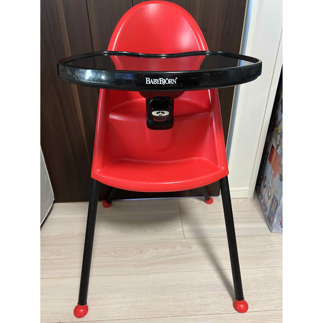 BABYBJORN - 期間限定セール ベビービョルン ハイチェア 赤 中古品の