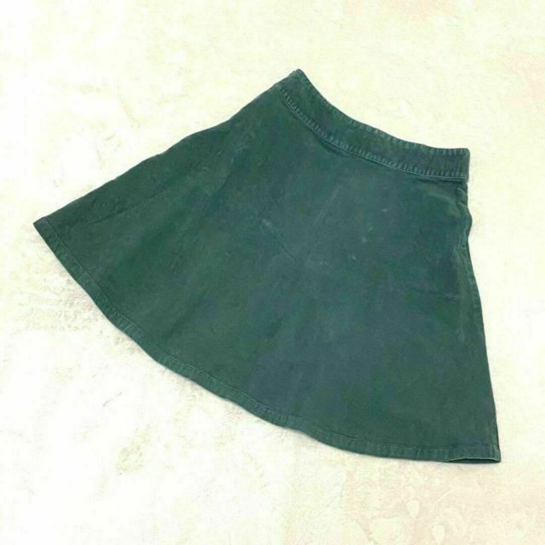 ESTNATION(エストネーション)の316 エストネーション フレア スカート グリーン 36サイズ コーデュロイ レディースのスカート(ひざ丈スカート)の商品写真