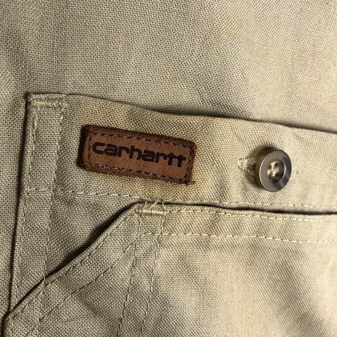 carhartt(カーハート)のカーハート レザーワンポイント 半袖シャツ ロゴワッペン カジュアルアースカラー メンズのトップス(シャツ)の商品写真