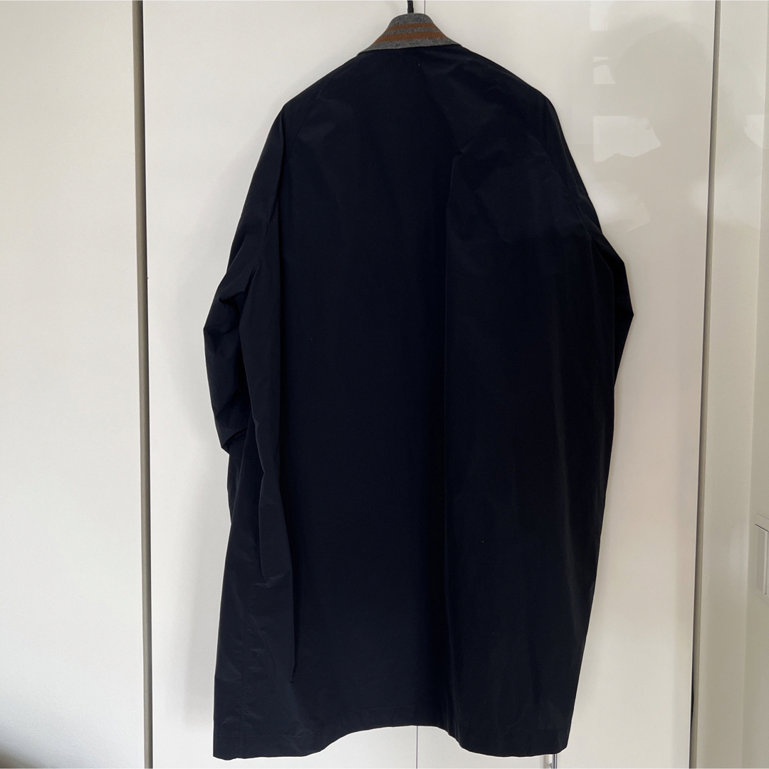 kolor(カラー)のkolor 23SS ニット切り替えコート　美品　定価¥115,500 メンズのジャケット/アウター(ステンカラーコート)の商品写真