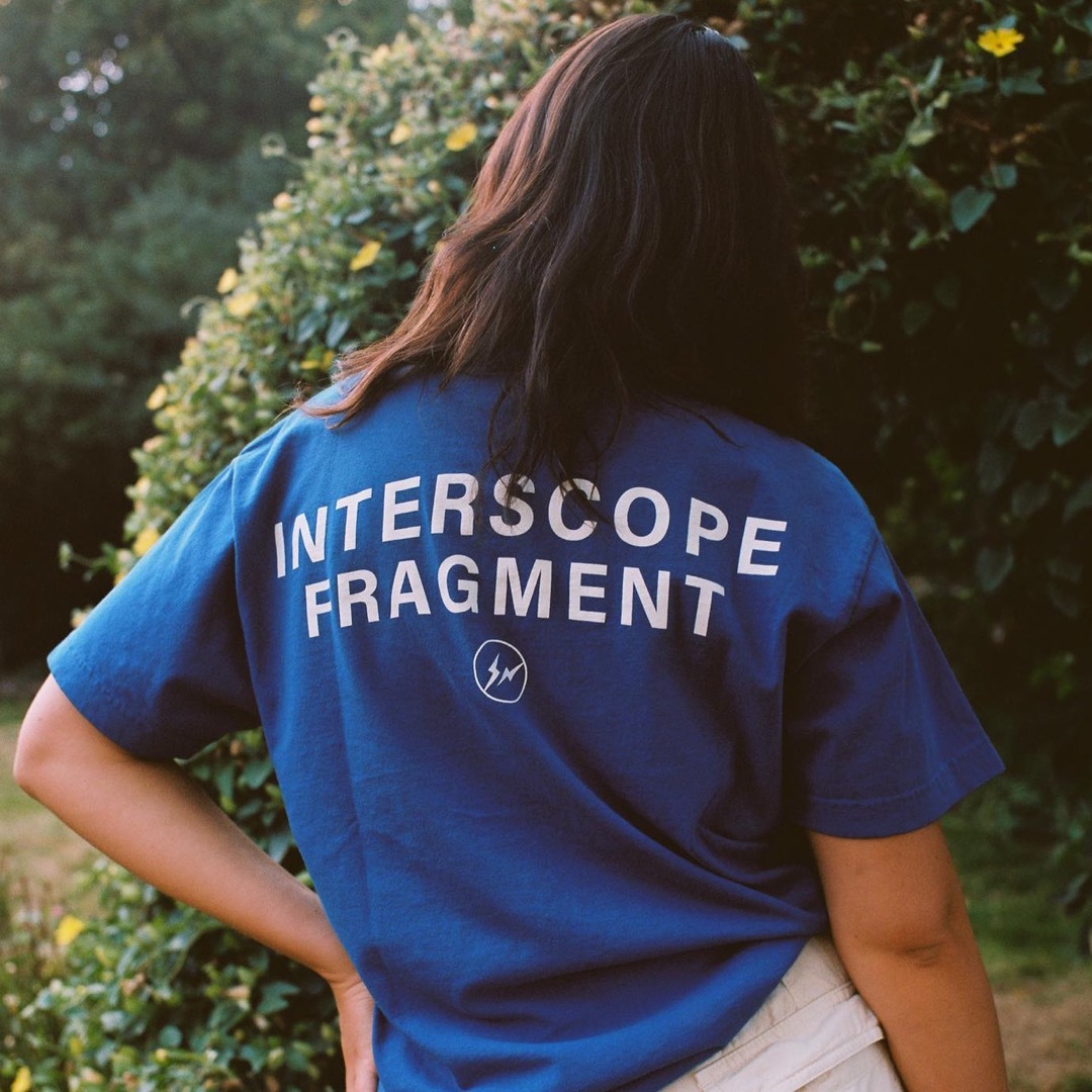 『新品未使用品』interscope Records プリントTシャツ