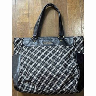 バーバリーブルーレーベル(BURBERRY BLUE LABEL)のバーバリー　トートバッグ(トートバッグ)