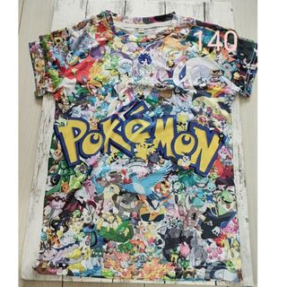 ポケモン　総柄　大人気　フルグラフィックtシャツ　海外製品　140(Tシャツ/カットソー)