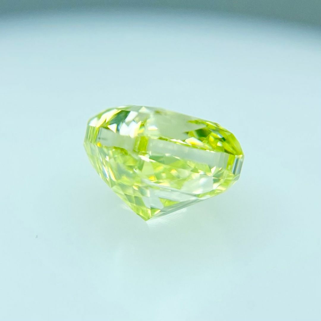 FANCY INTENSE YELLOW GREEN 1.014ct X レディースのアクセサリー(その他)の商品写真