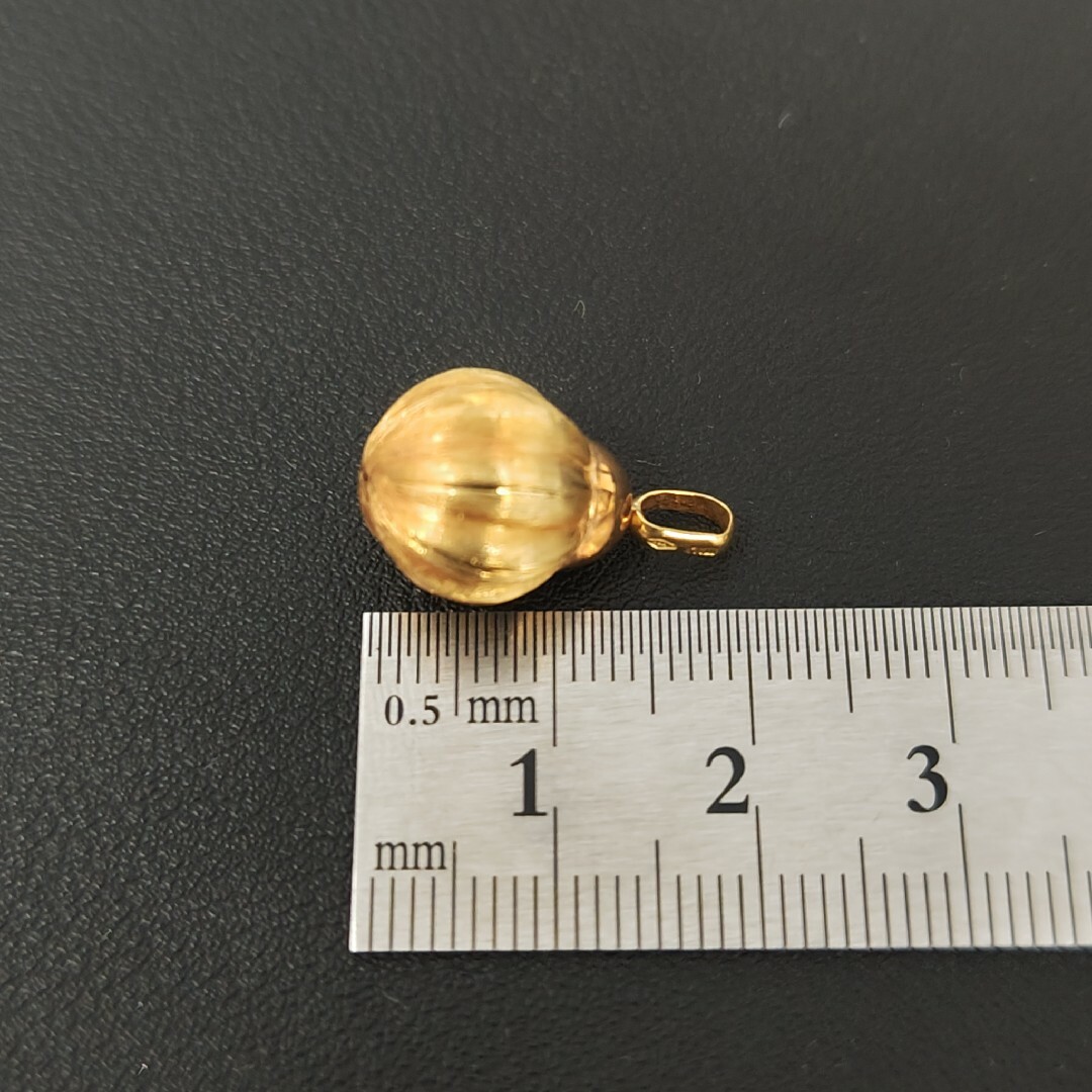 (C90406)K18 ペンダント ネックレストップ 中空 18金 750