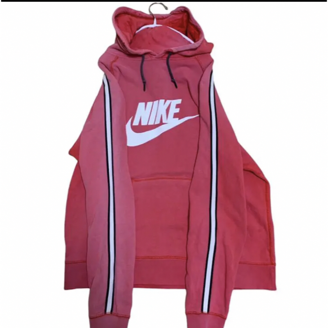 NIKE(ナイキ)の古着　赤タグ　NIKE ナイキ パーカー　90’s スウォッシュ メンズのトップス(パーカー)の商品写真