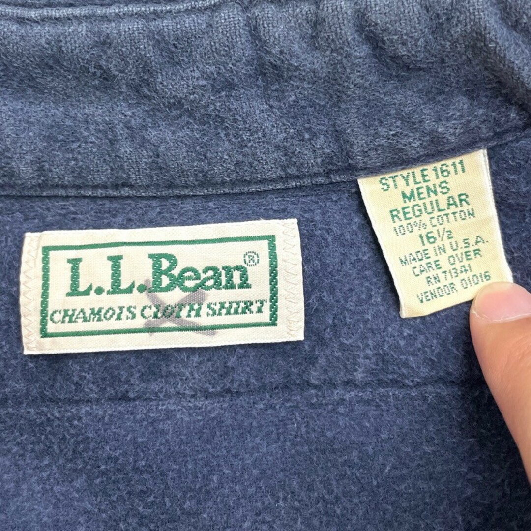 L.L.Bean(エルエルビーン)のUS古着 USA製 エルエルビーン L.L.Bean シャモア クロス シャツ フランネルシャツ 長袖 サイズ：メンズ L相当 ネイビー系【中古】 メンズのトップス(シャツ)の商品写真