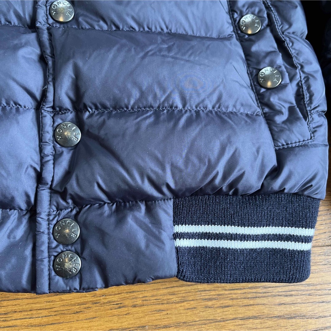 Moncler ダウン　サイズ6Y ネイビー　116cm