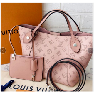 M54353 Louis Vuitton Mahina Leather Hina PM-Magnolia Pink