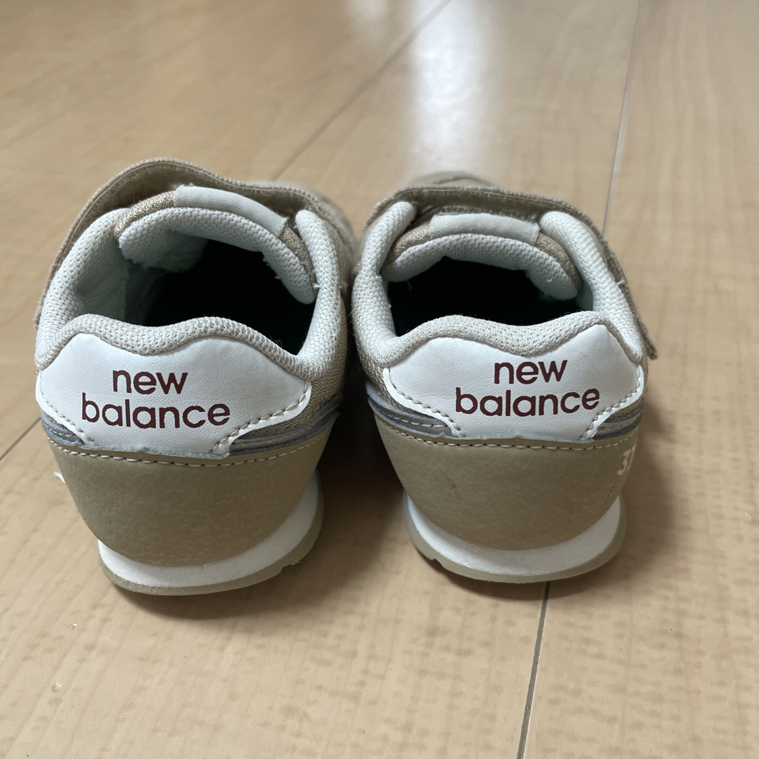 New Balance(ニューバランス)のキッズニューバランススニーカー キッズ/ベビー/マタニティのベビー靴/シューズ(~14cm)(スニーカー)の商品写真