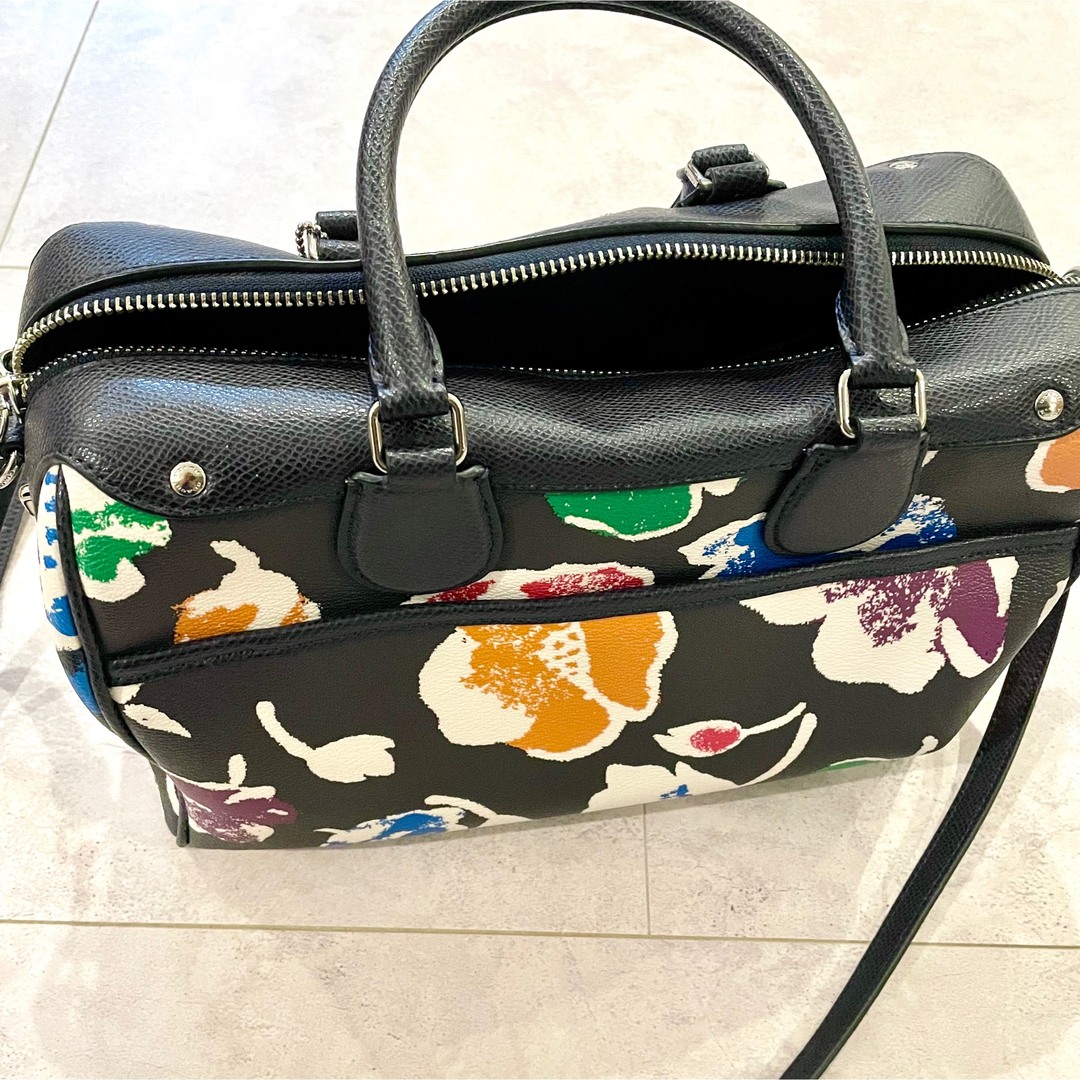 COACH(コーチ)の【美品】COACH 2WAY フラワー ショルダーバッグ ミニボストンバッグ レディースのバッグ(ボストンバッグ)の商品写真