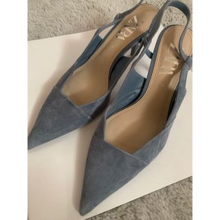 ザラ(ZARA)のZARA パンプス(ハイヒール/パンプス)