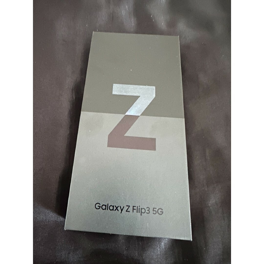 SAMSUNG Galaxy Z Flip3 5G SCG12 ファントム ブラ | フリマアプリ ラクマ