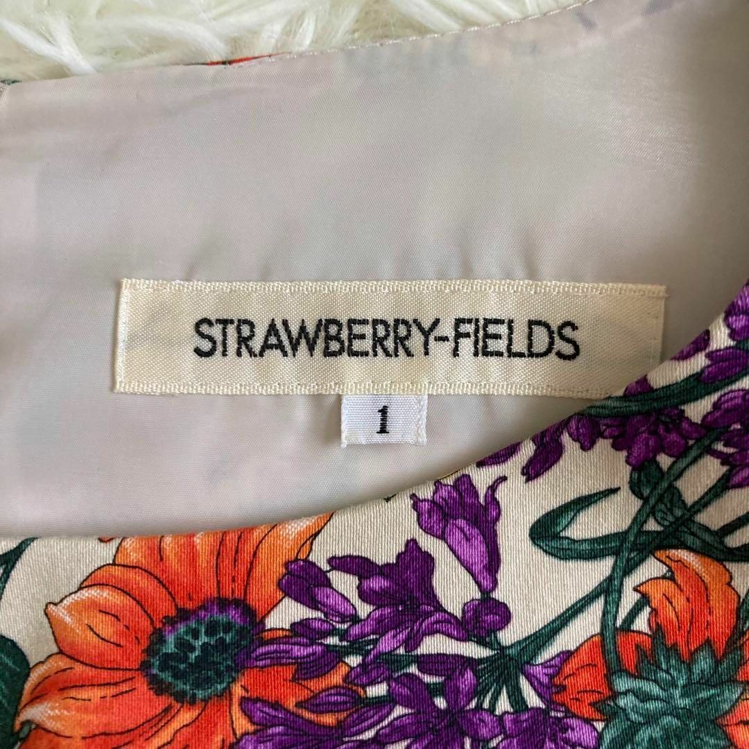 STRAWBERRY-FIELDS(ストロベリーフィールズ)のストロベリーフィールズ　花柄ワンピース　膝丈ワンピ　Mサイズ　総柄　結婚式 レディースのワンピース(ひざ丈ワンピース)の商品写真