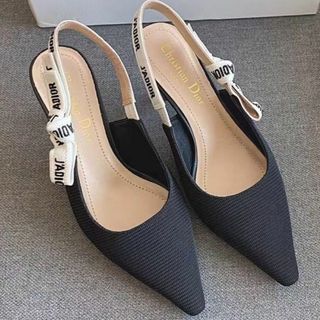 ディオール(Christian Dior) サンダル(レディース)の通販 200点以上