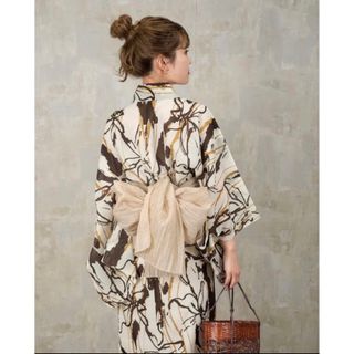 nuance line yukata Ivory(帯 Beige)(浴衣)