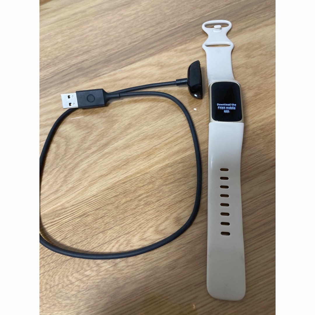 fitbit charge 5 フィットビット チャージ5の通販 by みつば's shop