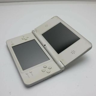 ニンテンドーDS(ニンテンドーDS)の中古 ニンテンドーDSi LL ホワイト (携帯用ゲーム機本体)