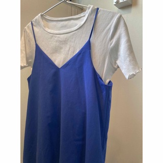 ジーユー(GU)のGUサロペットワンピース青　リブTシャツ　160(ワンピース)