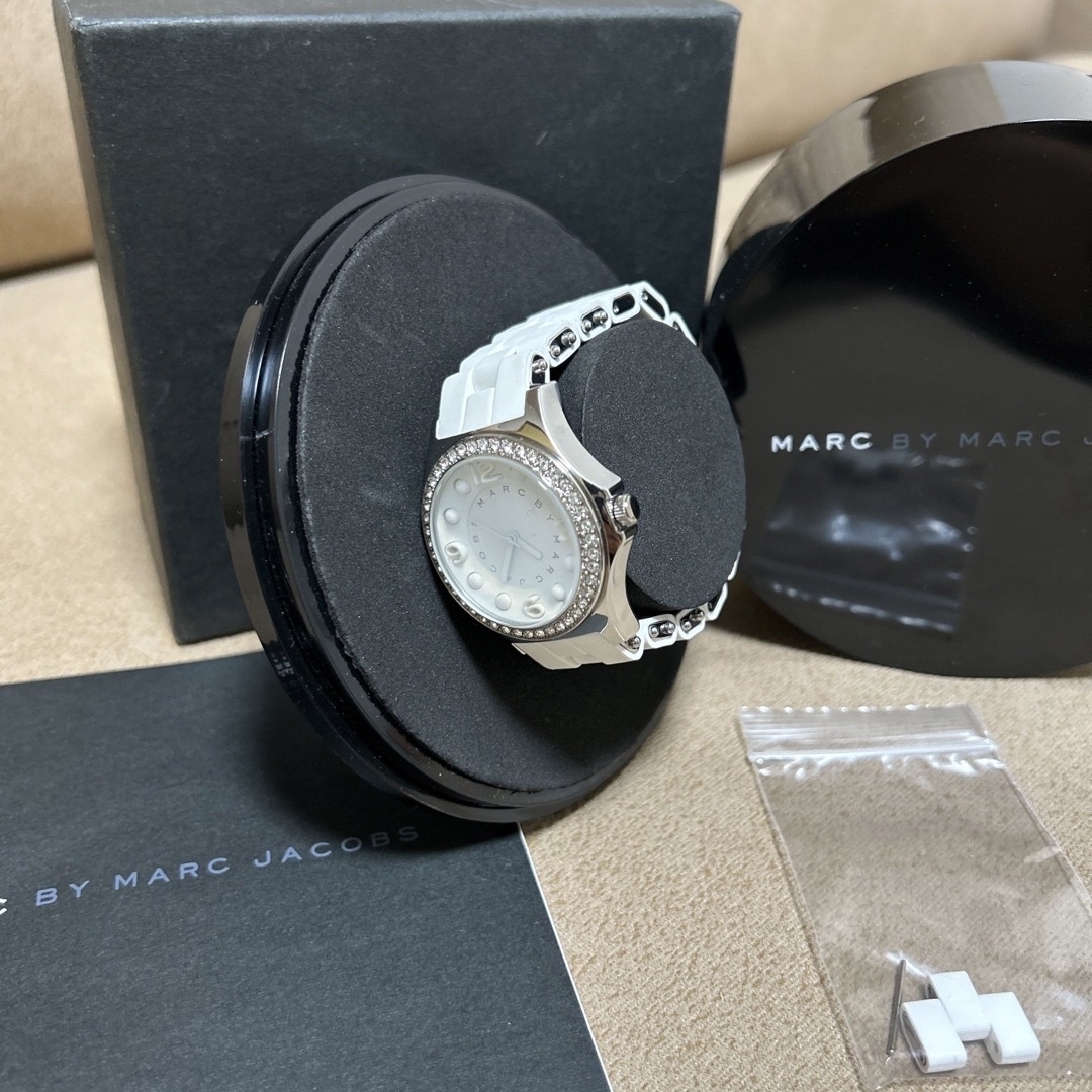 MARC BY MARC JACOBS(マークバイマークジェイコブス)のMARC BY MARC JACOBS レディースのファッション小物(腕時計)の商品写真