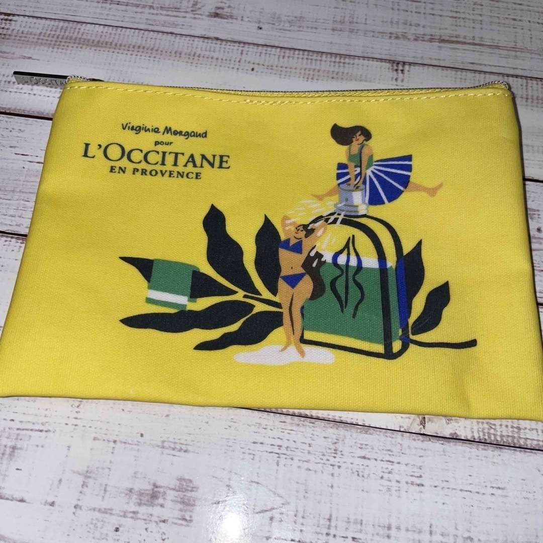 L'OCCITANE(ロクシタン)のロクシタン  ノベルティ　ポーチセット　新品未使用　 レディースのファッション小物(ポーチ)の商品写真