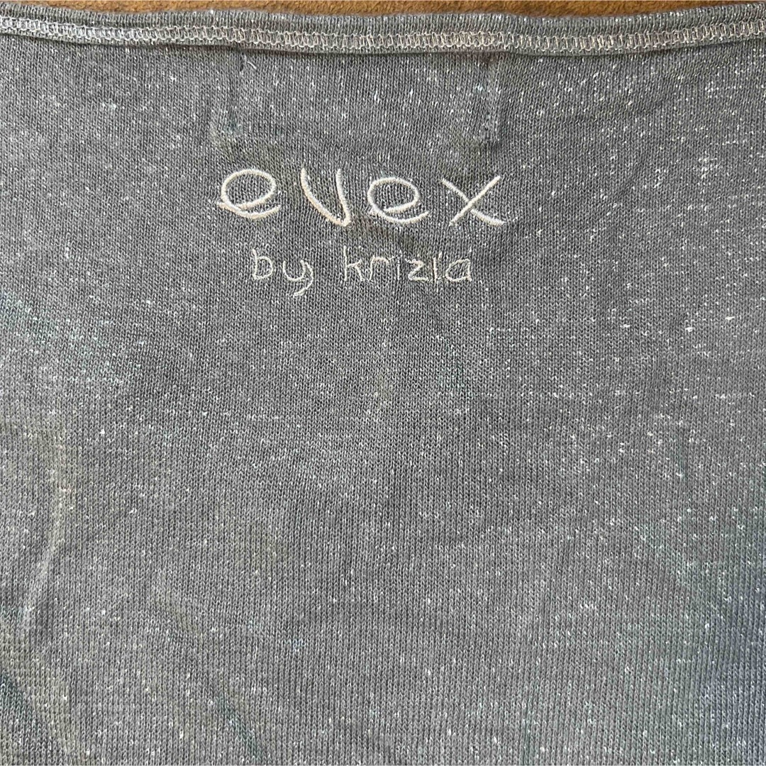 EVEX by KRIZIA(エヴェックスバイクリツィア)のEVEX by KRIZIA  デザインTシャツ ストーン付き レディースのトップス(Tシャツ(半袖/袖なし))の商品写真