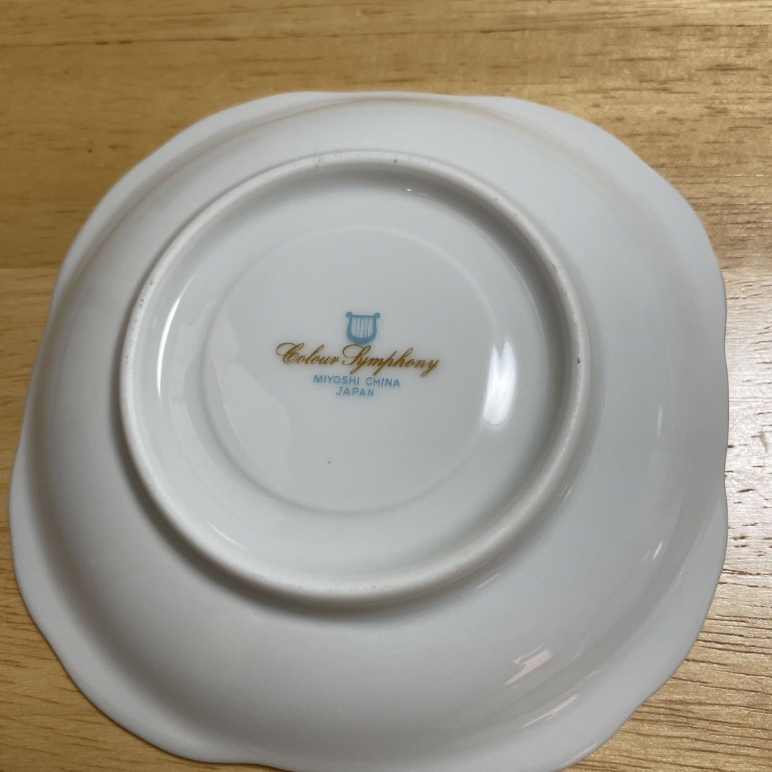 MIYOSHI CHINA カップ＆ソーサー レトロ インテリア/住まい/日用品のキッチン/食器(その他)の商品写真