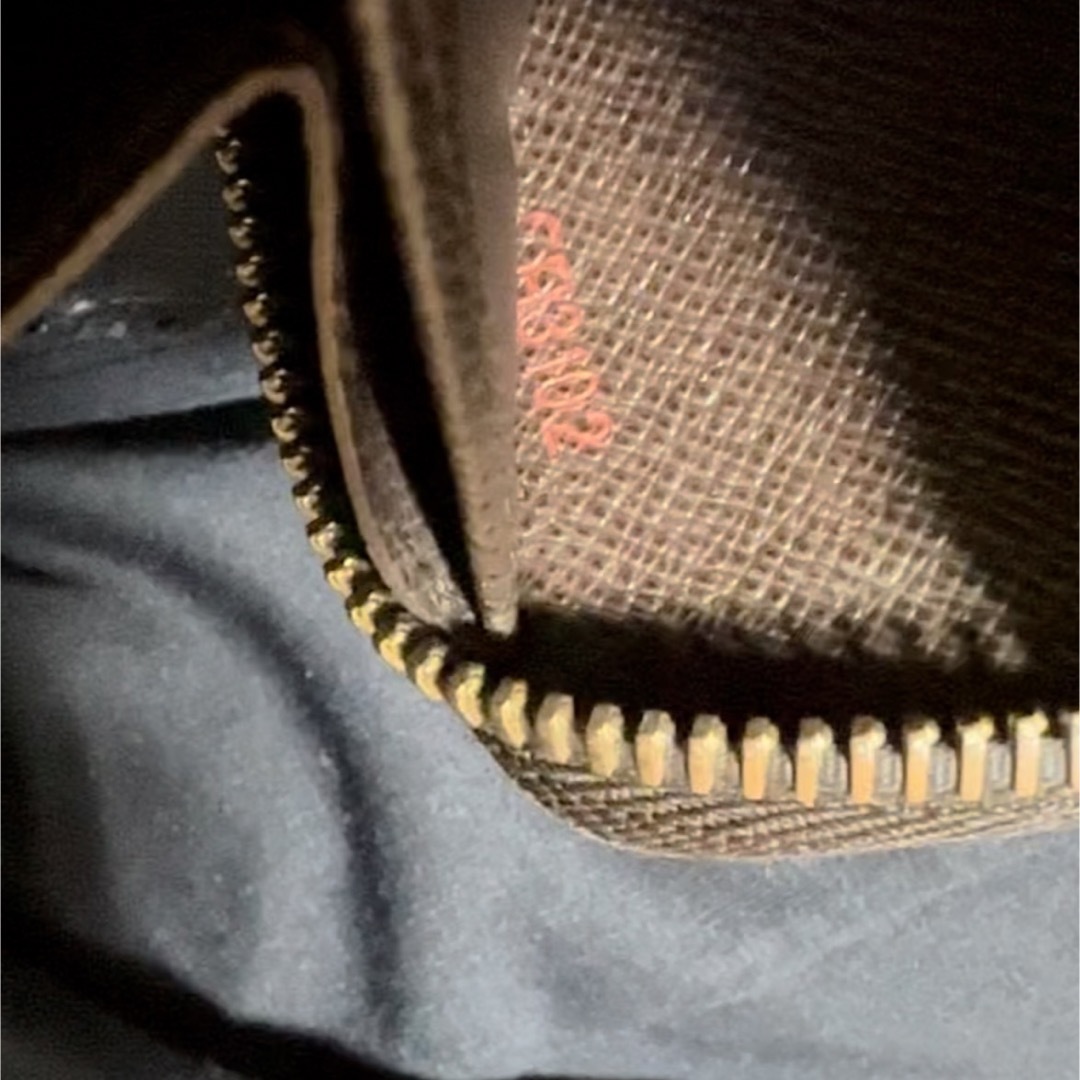 LOUIS VUITTON(ルイヴィトン)のダミエ　ラウンドファスナー メンズのファッション小物(長財布)の商品写真