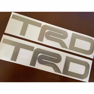 TRD 縦2cm 赤 2枚(ステッカー)