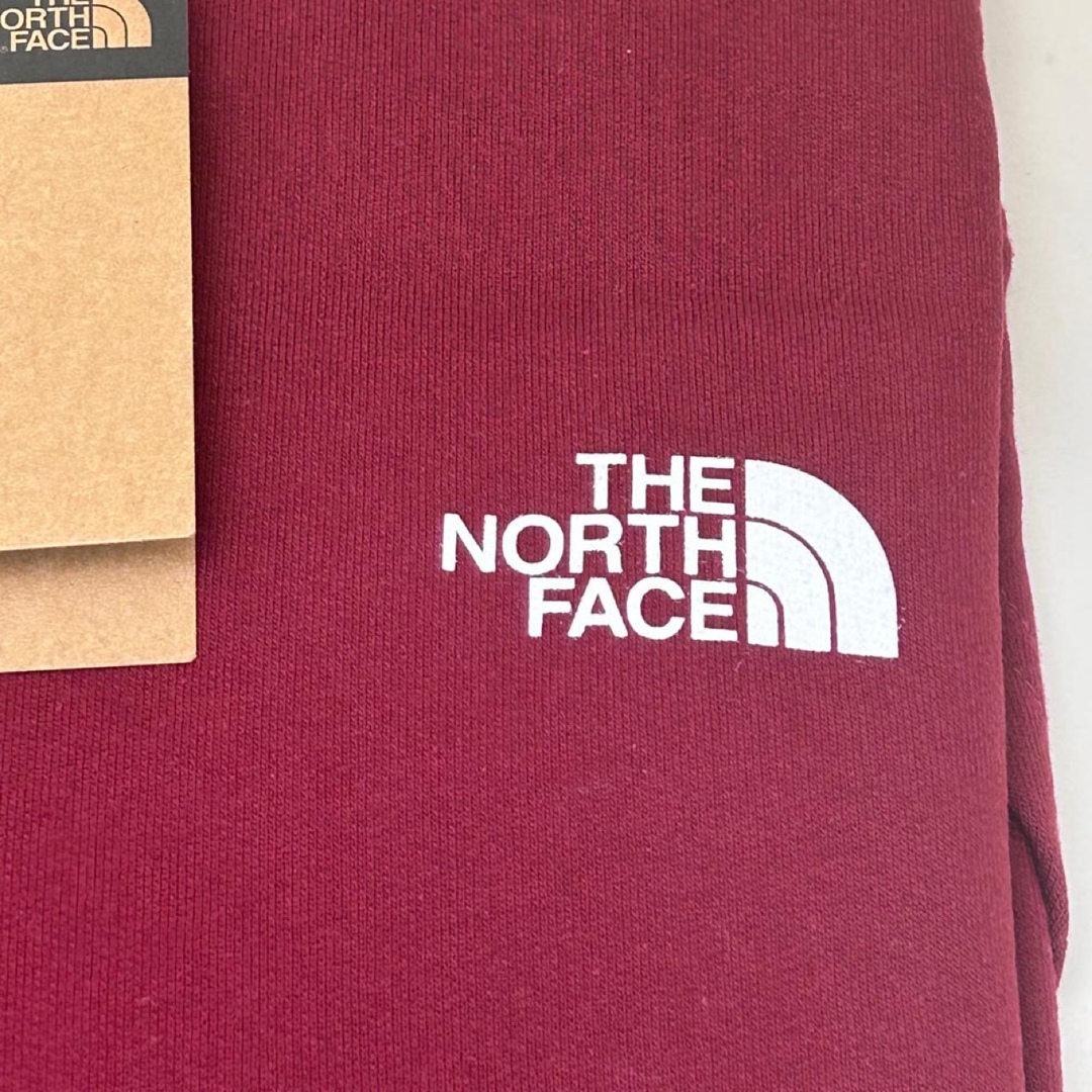 THE NORTH FACE(ザノースフェイス)の新品 ノースフェイス ジップアップパーカー レッド Sサイズ メンズのトップス(パーカー)の商品写真