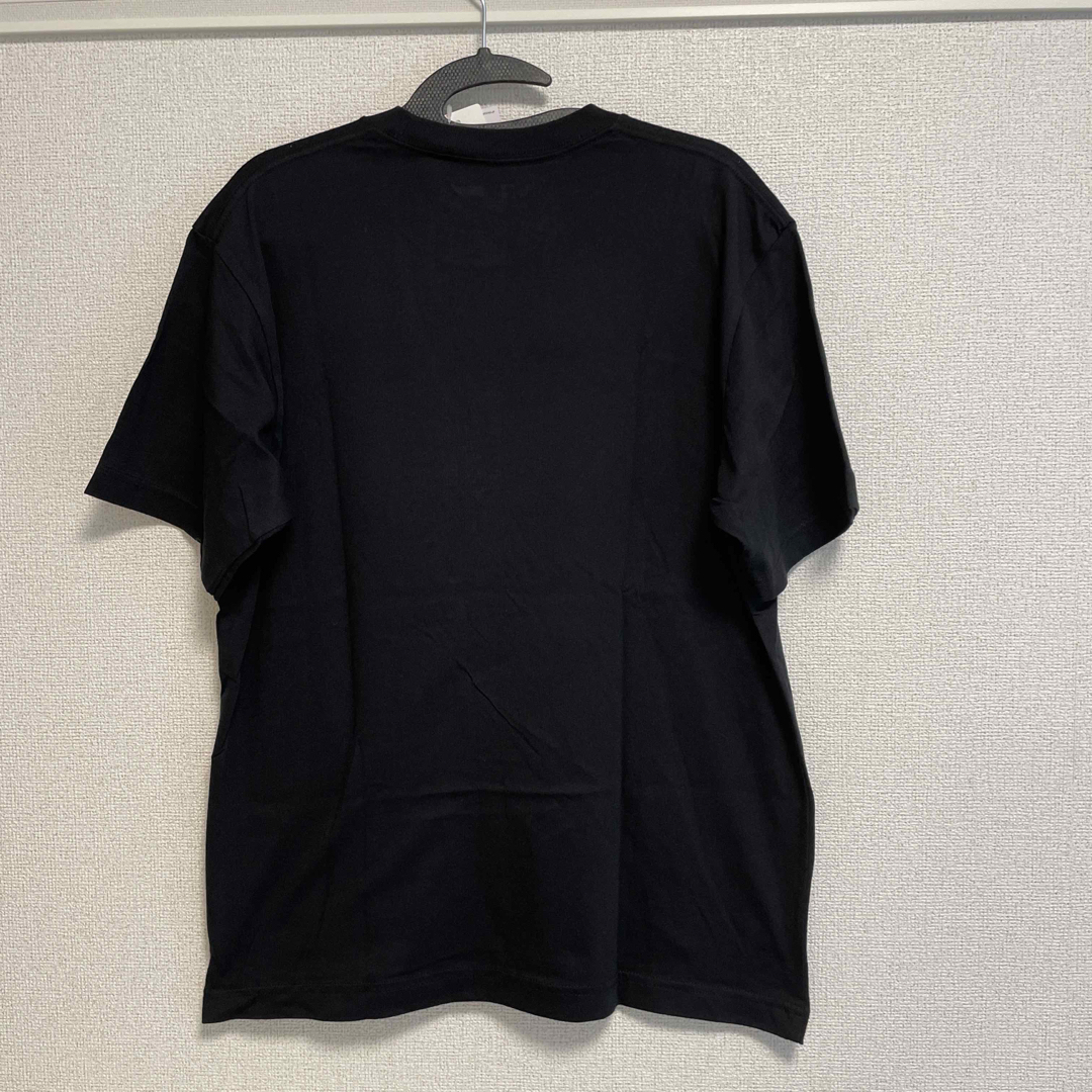 UNIQLO(ユニクロ)の【新品】進撃の巨人　ユニクロ　UNIQLO Tシャツ メンズ　半袖　Lサイズ メンズのトップス(Tシャツ/カットソー(半袖/袖なし))の商品写真